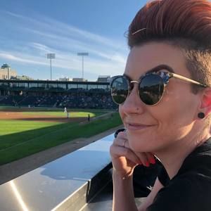 Meet your Posher, Delanie